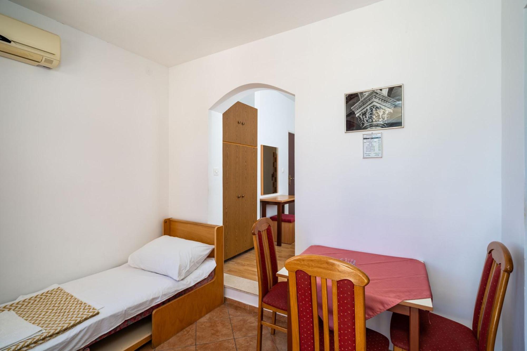 Apartments Klis ムリニ 部屋 写真
